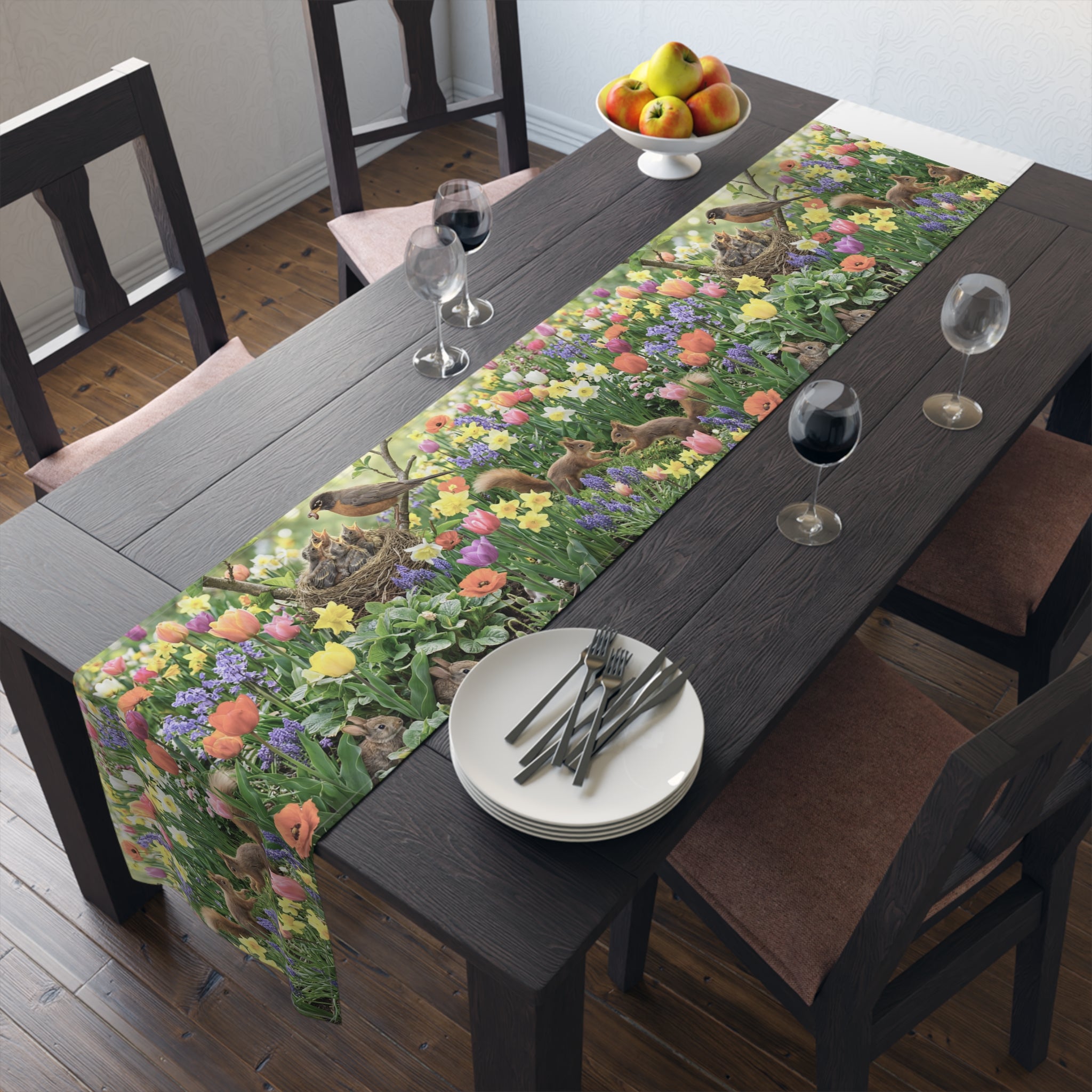 Spring Garden Birds Table Runner / Floral Tulip & Daffodil Dining Decor