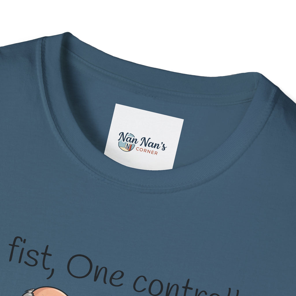 One Fist One Controller Zero Patience Grandpa Unisex Graphic T-Shirt – Funny Gaming Cotton Tee