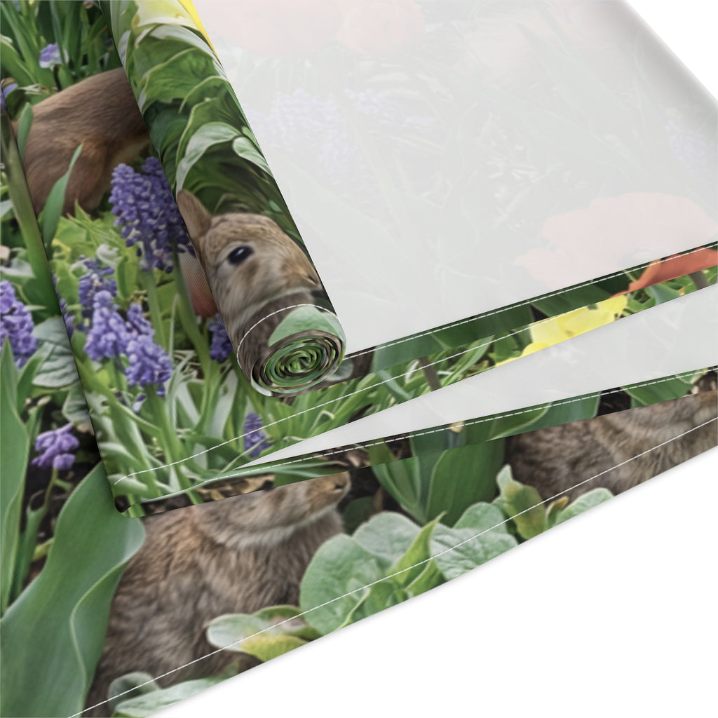 Spring Garden Birds Table Runner / Floral Tulip & Daffodil Dining Decor