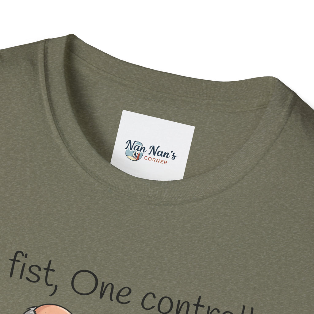 One Fist One Controller Zero Patience Grandpa Unisex Graphic T-Shirt – Funny Gaming Cotton Tee