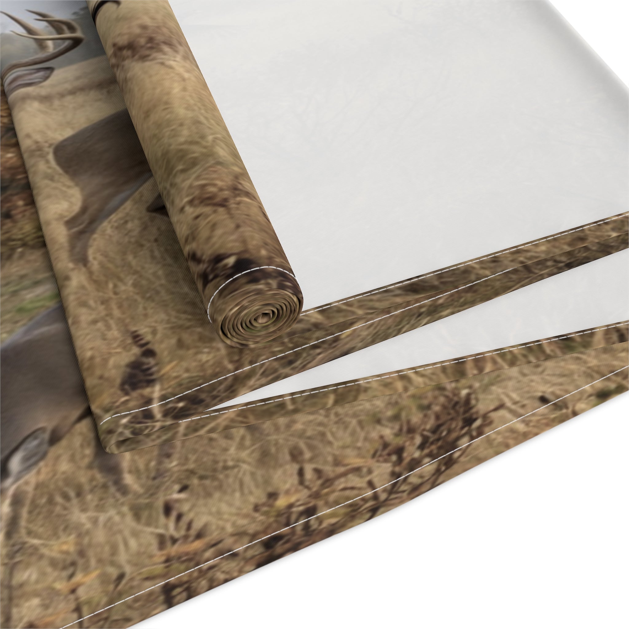 Wandering Deer/Table Runner (Cotton, Poly)