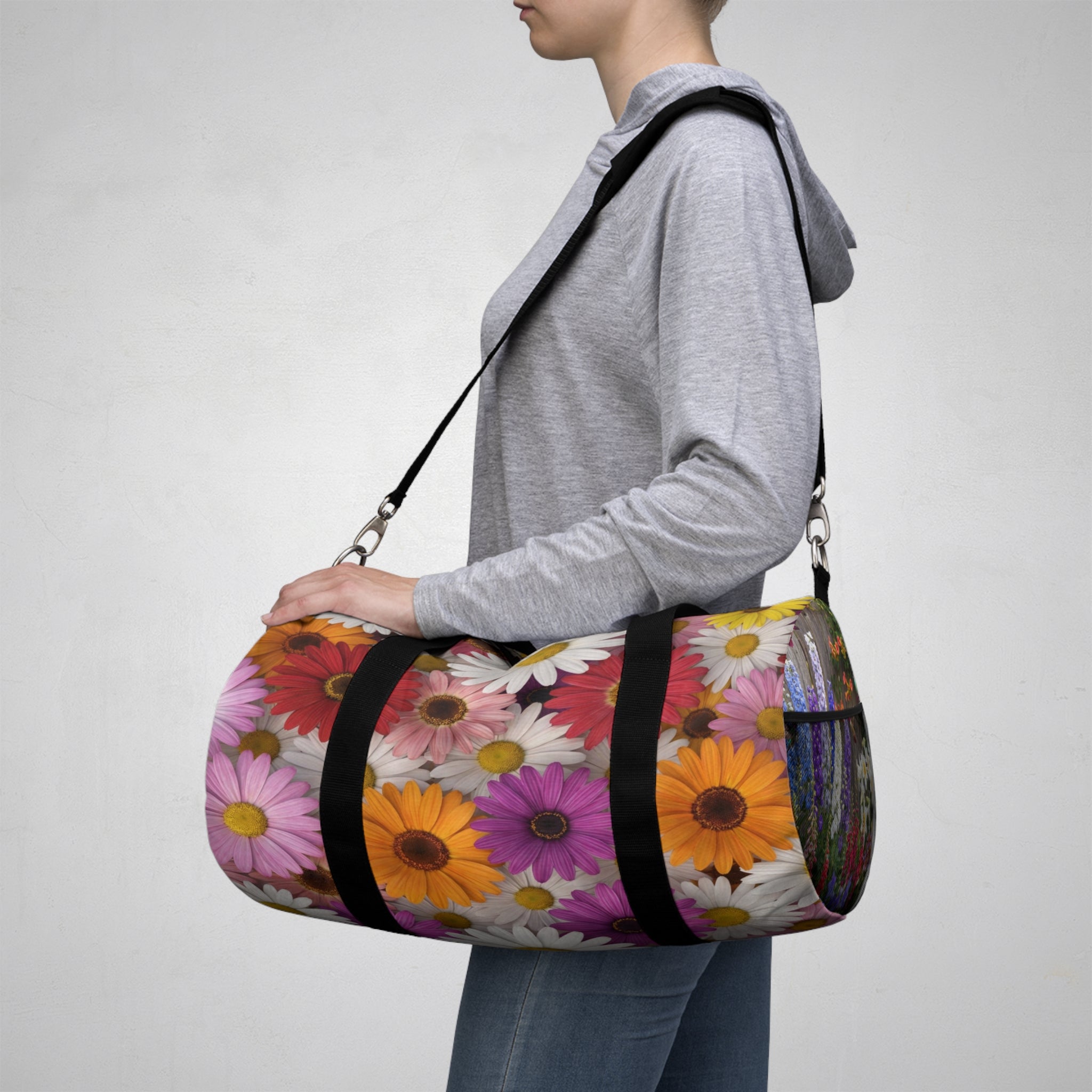 Floral Daisy Duffel Bag — Colorful Travel & Gym Bag