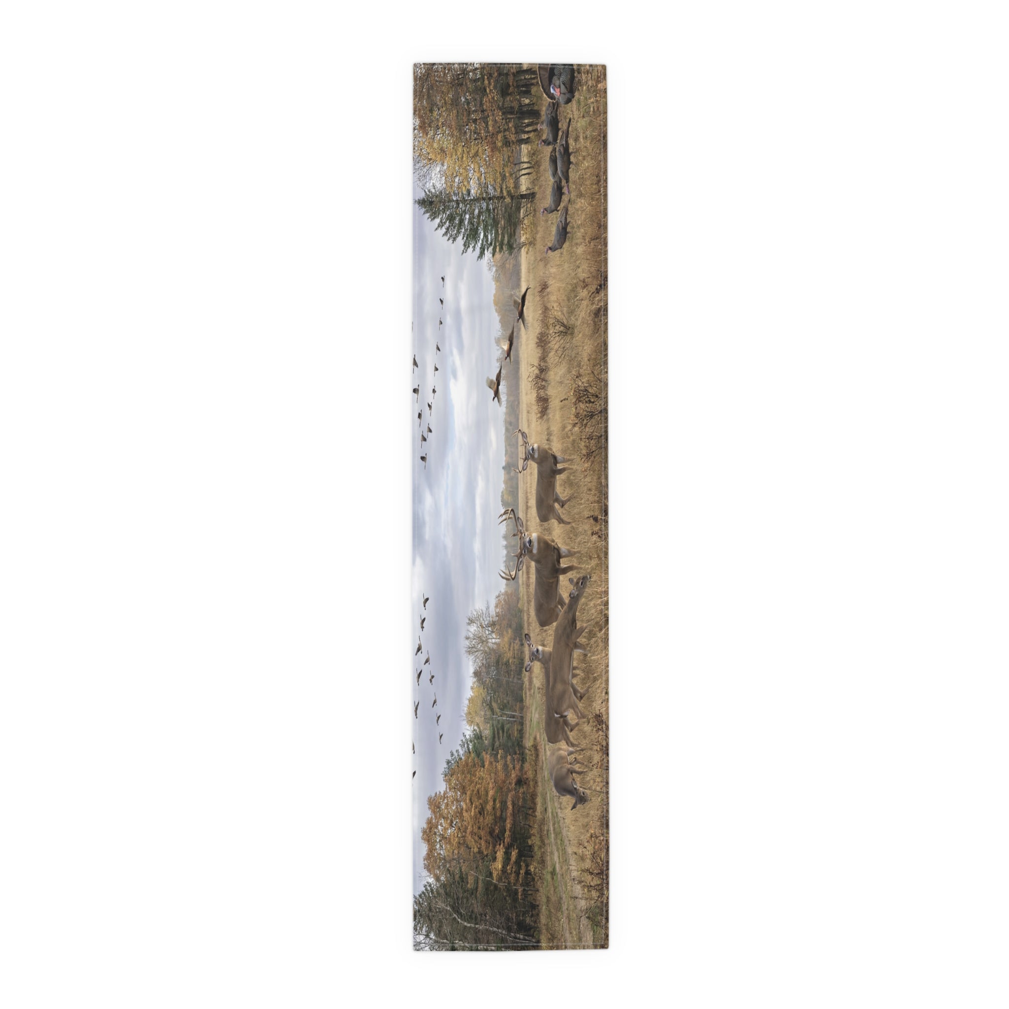 Wandering Deer/Table Runner (Cotton, Poly)